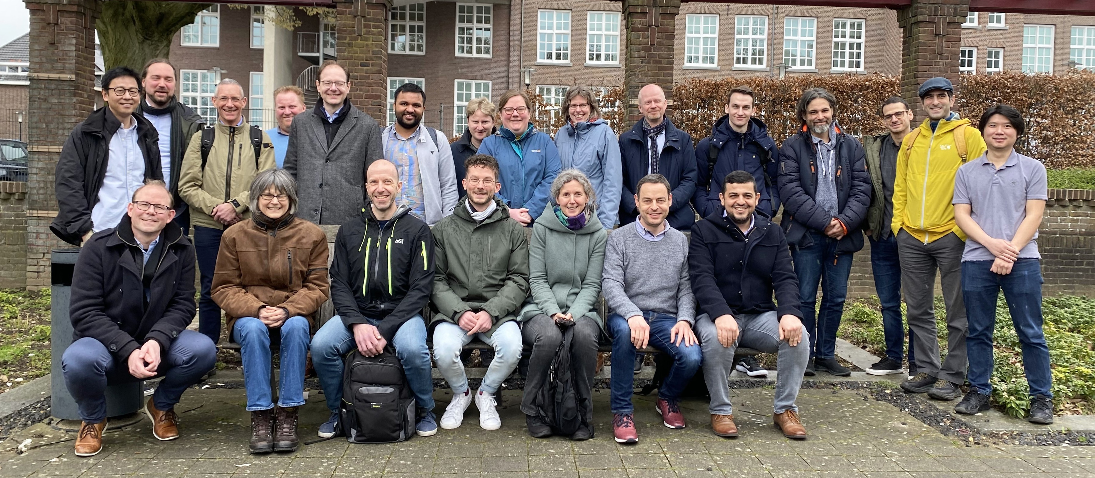 Group photo (2023), from left to right, back row:
  	Sung-Shik, Tobias, Harald, Hugo, Arjen, Ashish, Stijn, Caroline, Janine, Erik, Jos, Stefano B., Jesse, Murat, Daniel.
	Front row: Bastiaan, Janneke, Stefano S., Tim, Nikè, Greg, Alaaeddin.